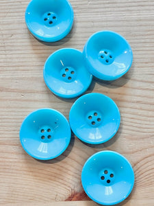 14-04069 Turquoise Dish Coat Button - 54L
