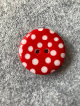 Load image into Gallery viewer, 100-008 Spotty Coat  Button - 40L