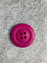 Load image into Gallery viewer, 14-BC507 Fuchsia Button - 60L
