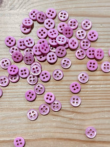 23-3015  Collar or Doll Button - 14L x 10