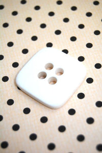 32-8001 54L Square Button - Purple