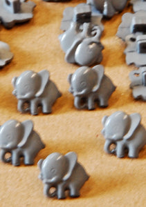 38-2976 Elephant button