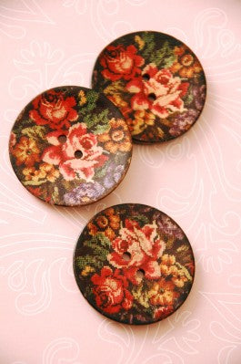 63-A9241 - 64L (40mm) Tapestry Floral Coconut Button x 1