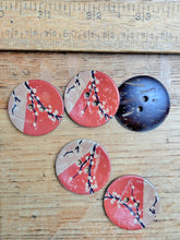 Load image into Gallery viewer, 63-A8381 - 48L (30mm) Blossom Branch Coconut Button x 1
