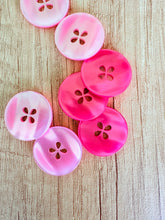 Load image into Gallery viewer, 40-51899 Petal Hole Button - 40L - Various
