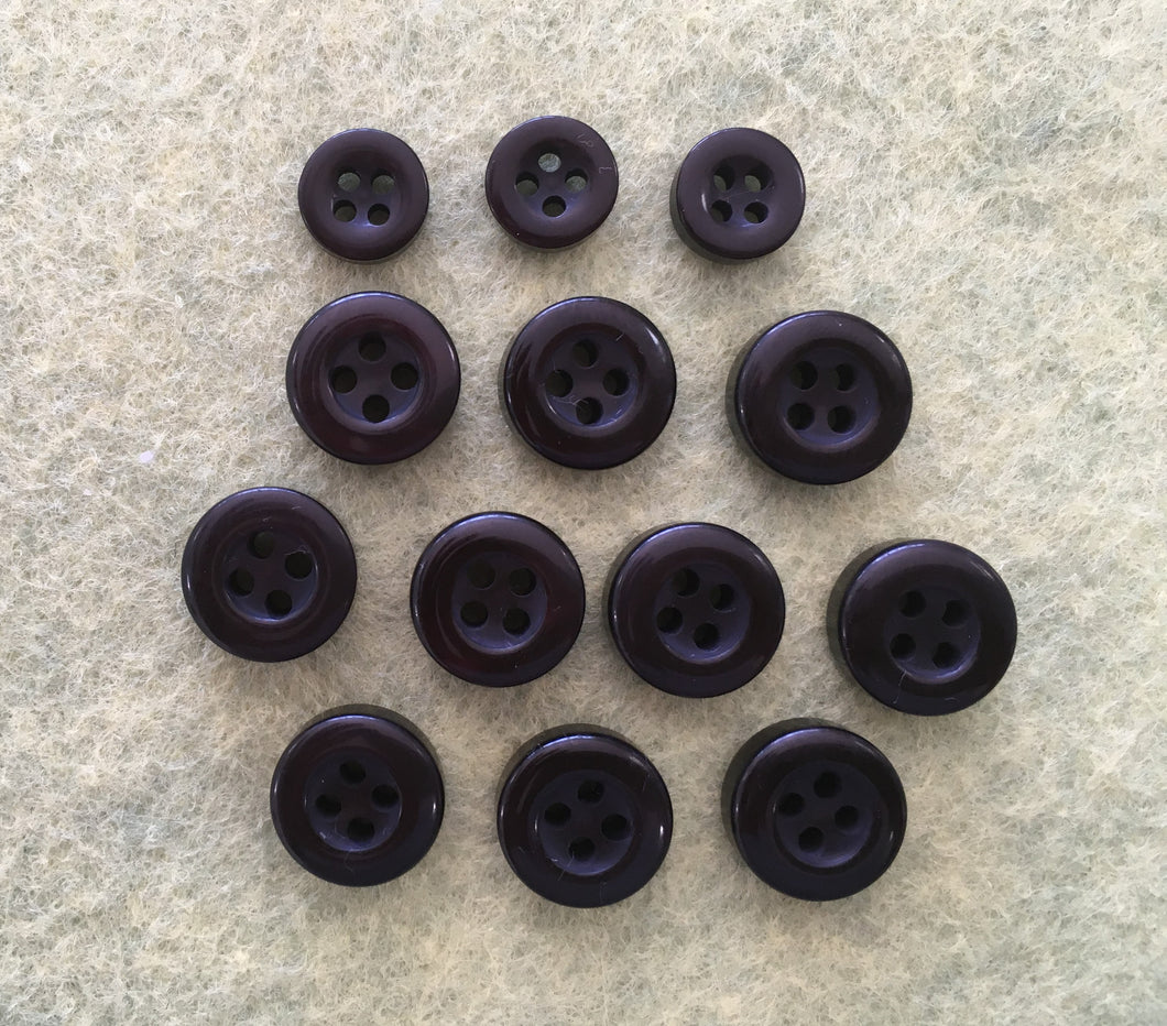 04-10913 B - Set of 10 Shirt Buttons and 3 Collar Buttons - Black