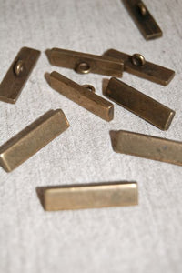 04-A999 Oxy Brass Shank Button - 44L