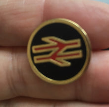 Load image into Gallery viewer, 15-4162 British Rail Uniform Jacket Button - 32L
