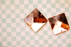 14-04020 Sew-On Square Faceted Gem 25 x 25mm - Peach