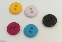 Load image into Gallery viewer, 32-F2020 Fuchsia Smartie Button- 20L x 10
